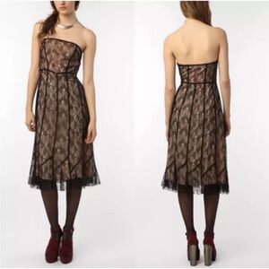 Urban Outfitters Kimchi Blue Dress Black Lace Midi Party Date NYE Midi Size 8